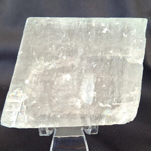 Calcite - Optical clear with beautiful rainbows 180 gm