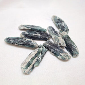 Kyanite Green Aprox 15 gm