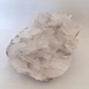 Flourite Calcite, UV reactive, Raw crystals 53 Gm