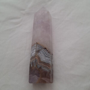 Amethyst agate Tower 65 gm 8 cm
