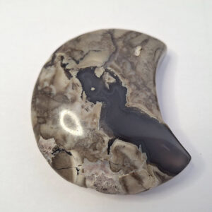 Volcanic Agate, UV, Moon 6+cm 104gm