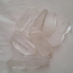 Quartz Points +- 12 gm each