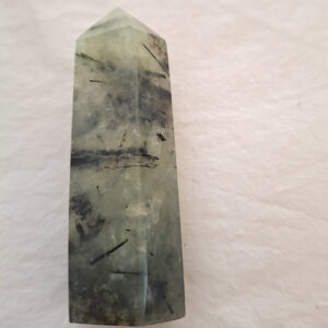 Phrenite with tourmalie inclusions 58gm +-6 cm
