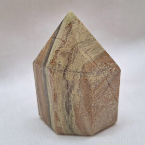 Serpentine (African) point 34 gm 4x3 cm