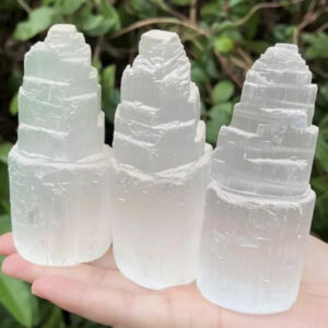 Selenite  90 - 100 gm +-7 cm
