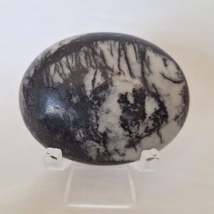 Network Black Jasper Palm Stone 38 GM