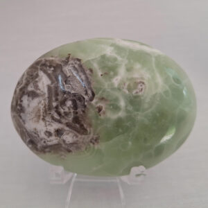 Jasper - Fingerprint Jasper Palm Stone 73gm
