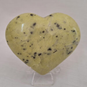 Yellow Serpentine Heart 108gm